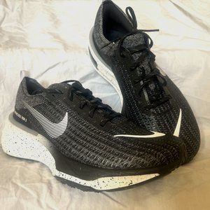 Nike Invincible Run 3, Black, size 11.5